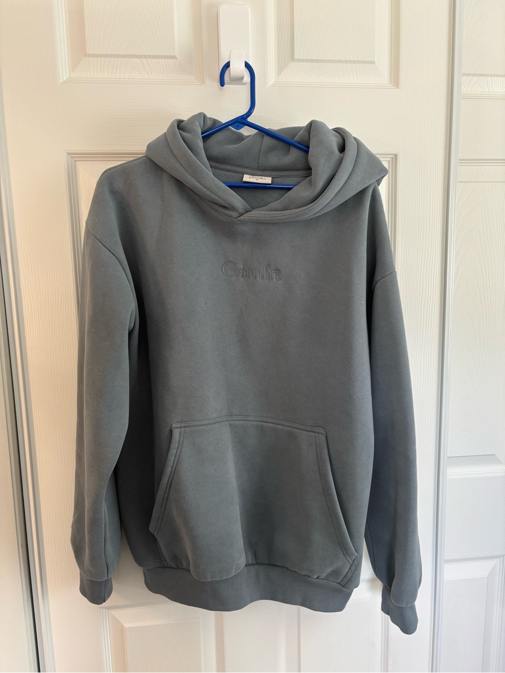 Comfrt. Women’s medium hoodie
